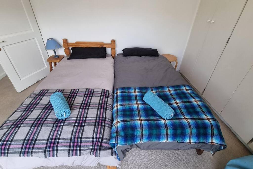 Holiday home Beautiful 4 Bedroom Overlooking The Ocean In Somerset West Cape Town