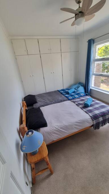 Holiday home Beautiful 4 Bedroom Overlooking The Ocean In Somerset West