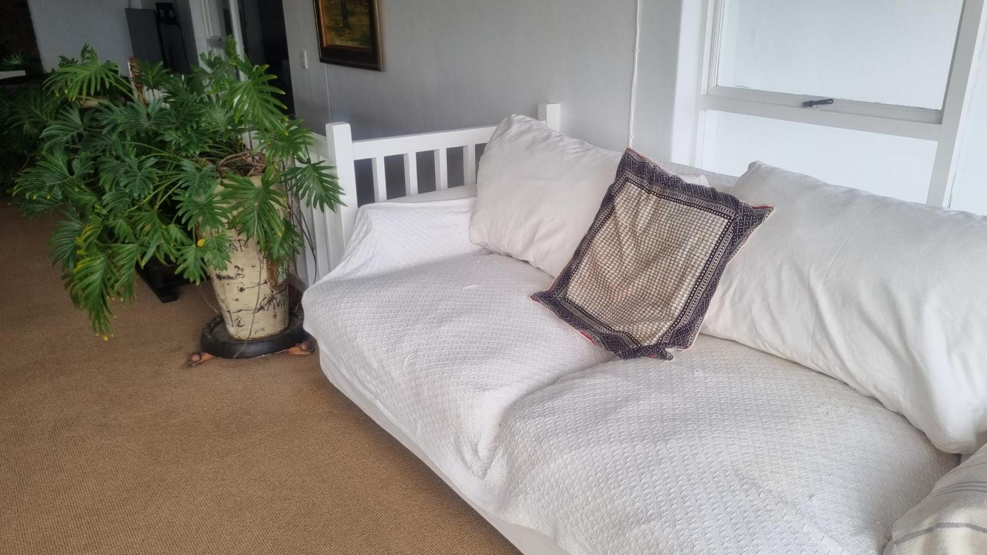 Holiday home Beautiful 4 Bedroom Overlooking The Ocean In Somerset West *